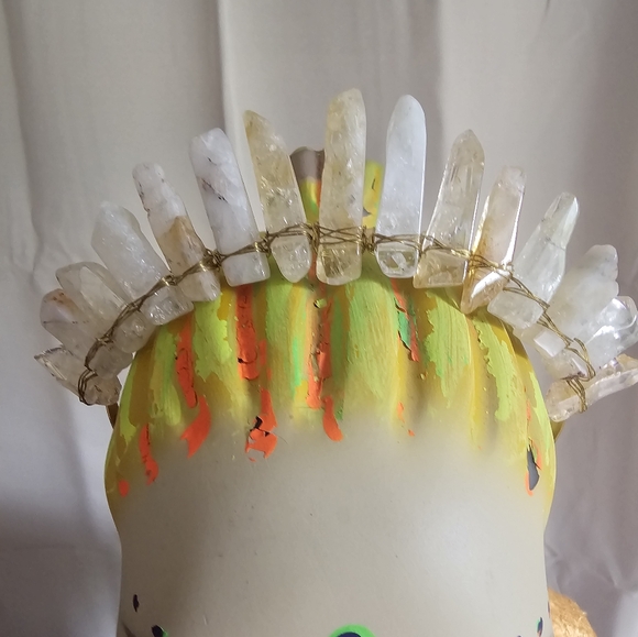 CRYSTAL CROWN Rose Quartz Goddess - Picture 5 of 10